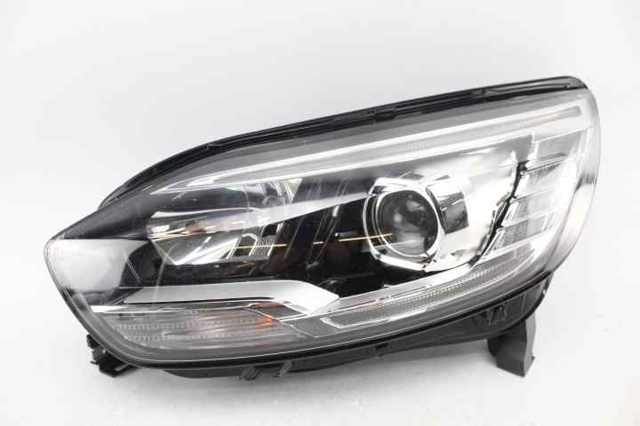 Kupić Reflektor lewy Renault Scenic IV R9 w dobrej cenie
