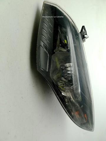 Reflektor lewy 260607449R RENAULT