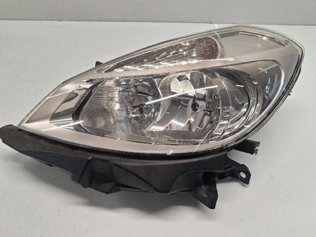 Reflektor lewy 260607570R RENAULT