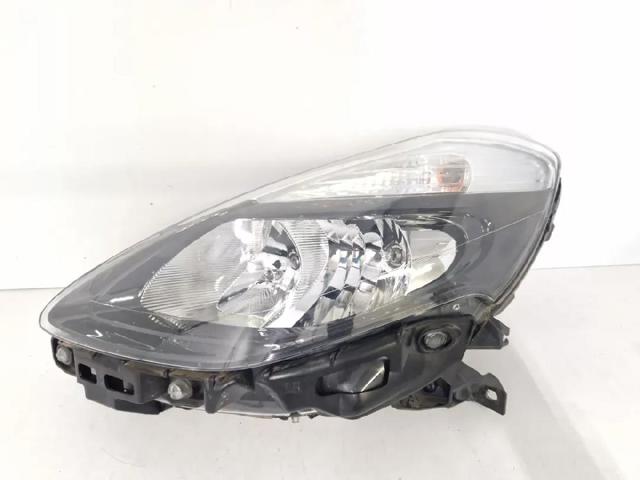 Reflektor lewy 260608589R RENAULT
