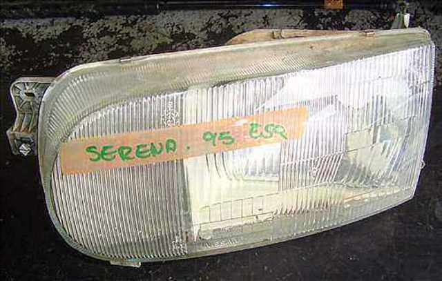 Reflektor lewy Nissan Vanette C23