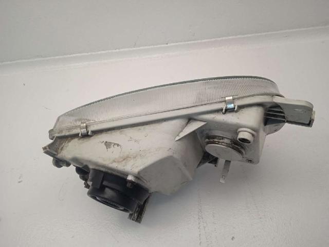 Reflektor lewy Nissan Vanette C23