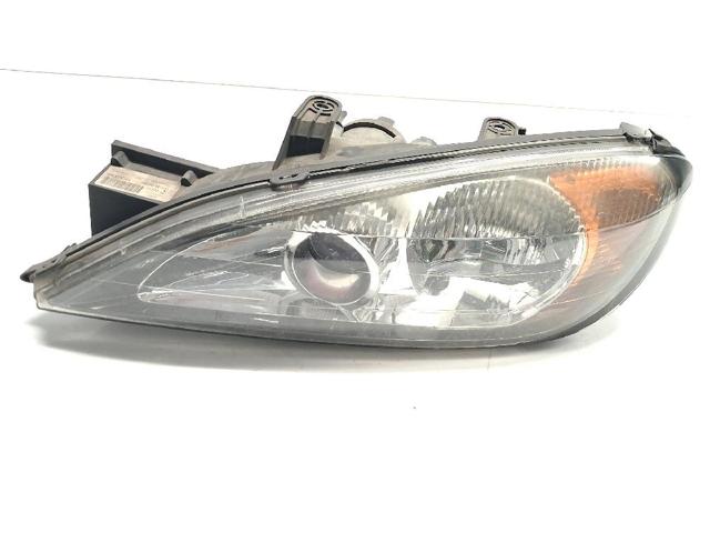 Reflektor lewy 260609F600 NISSAN