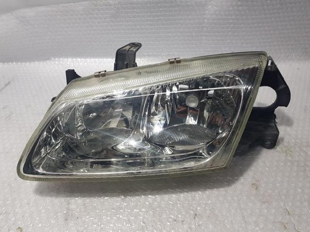 Reflektor lewy 26060BN011 NISSAN
