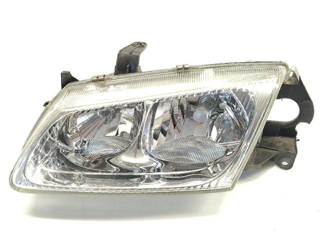 Reflektor lewy 26060BN025 NISSAN