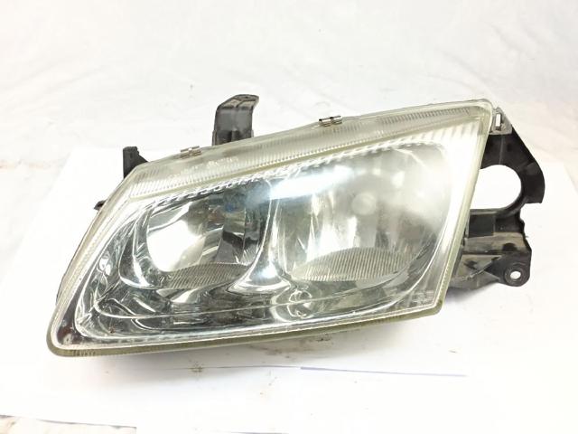 Reflektor lewy 26060BN025 NISSAN