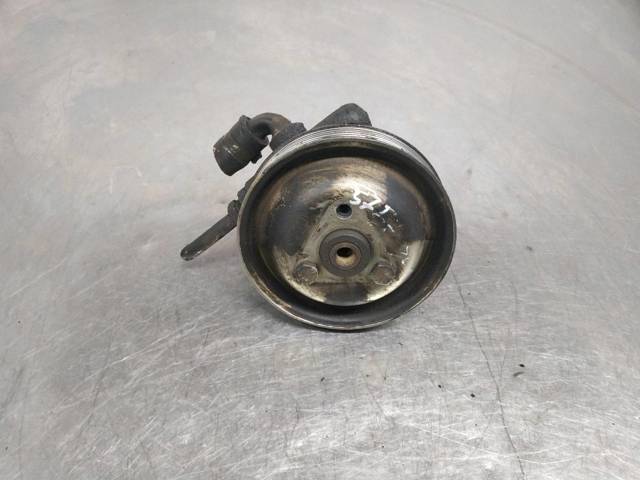 Pompa wspomagania kierownicy Alfa Romeo 156