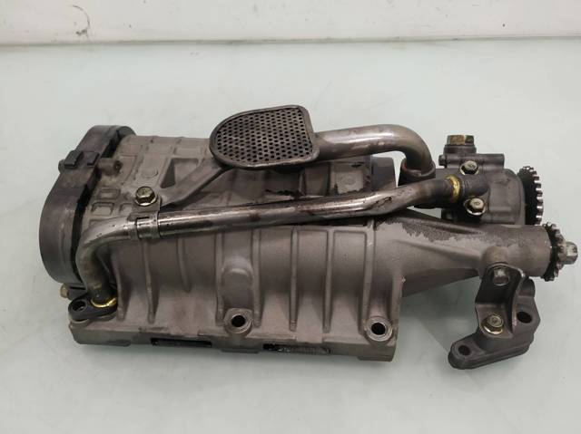 Pompa oleju KIA Carnival 2 GQ