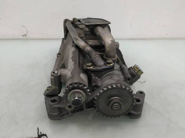 Pompa oleju KIA Carnival 2 GQ