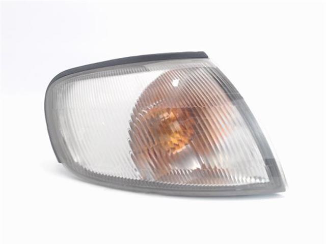 Kierunkowskaz prawy Nissan Almera 1 N15