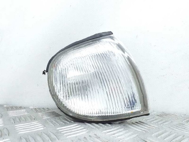 Kierunkowskaz prawy Nissan Almera 1 N15