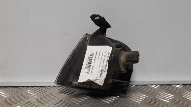 Kierunkowskaz prawy Nissan Almera 1 N15