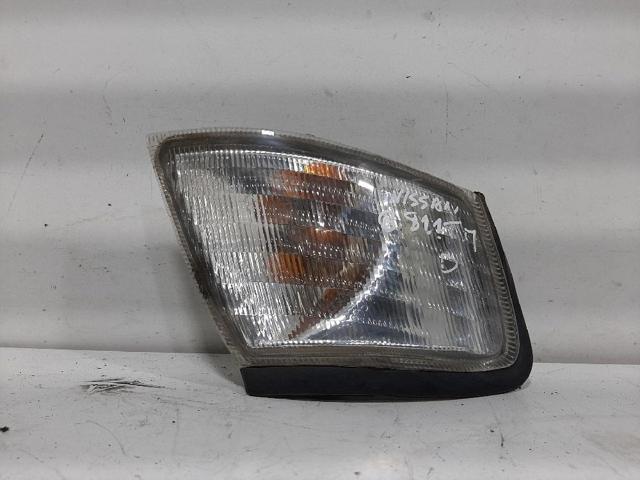 Kierunkowskaz prawy do Nissan Primera P11