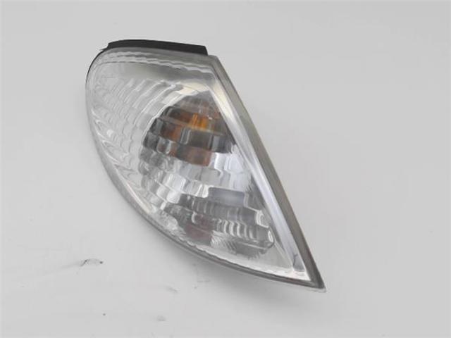 Kierunkowskaz prawy 26130BM415 NISSAN