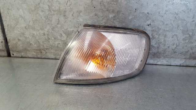 Kierunkowskaz lewy 261351N025 NISSAN
