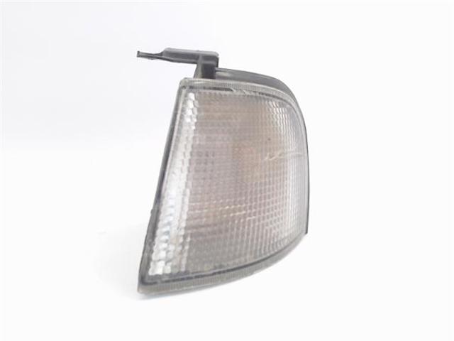 Kierunkowskaz lewy 261351N025 NISSAN