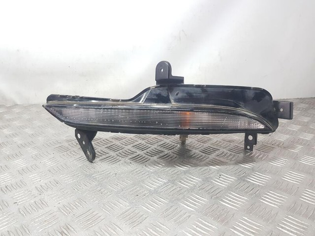 Kierunkowskaz lewy 261354958R RENAULT
