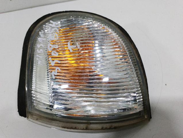 Kierunkowskaz lewy Nissan Vanette C23