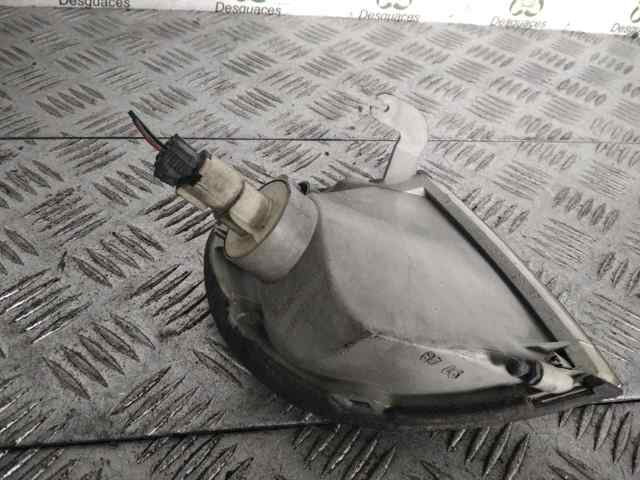 Kierunkowskaz lewy Nissan Vanette C23