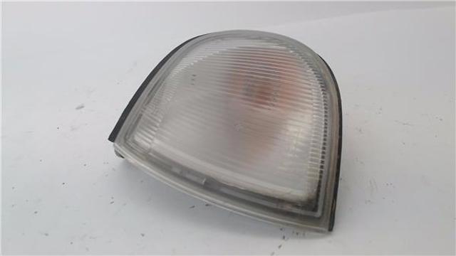 Kierunkowskaz lewy Nissan Vanette C23