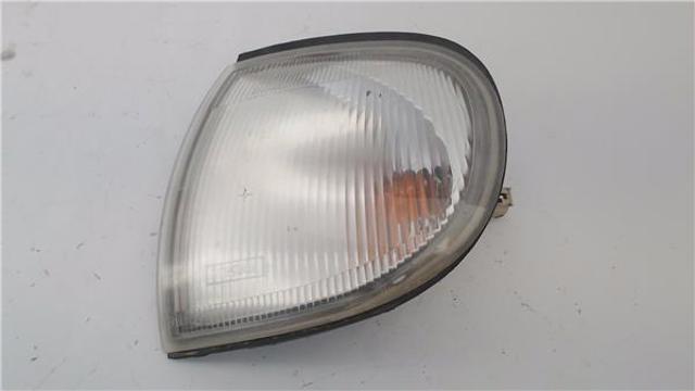 Kierunkowskaz lewy Nissan Vanette C23