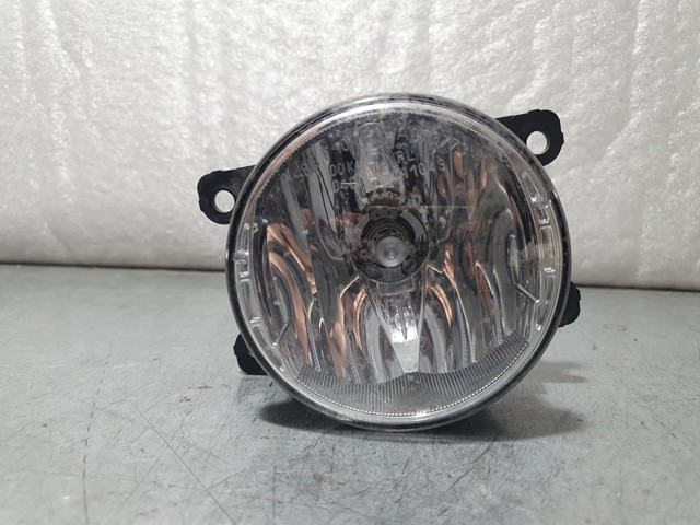 Lampa przeciwmgielna lewa/prawa 261500097R RENAULT
