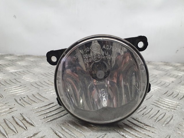 Lampa przeciwmgielna lewa/prawa 261500097R RENAULT