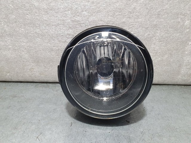 Lampa przeciwmgielna lewa/prawa 261508992B NISSAN