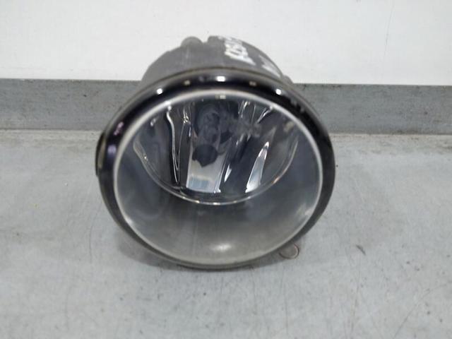 Lampa przeciwmgielna lewa/prawa 261508992B NISSAN