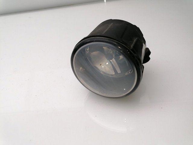 Lampa przeciwmgielna lewa/prawa 261508992B NISSAN
