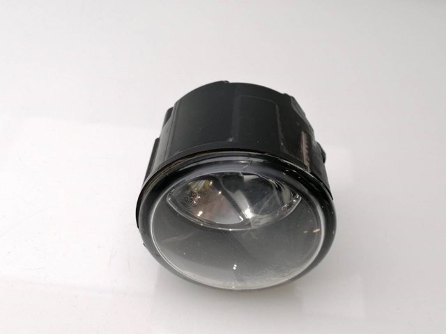 Lampa przeciwmgielna lewa/prawa 261508992B NISSAN