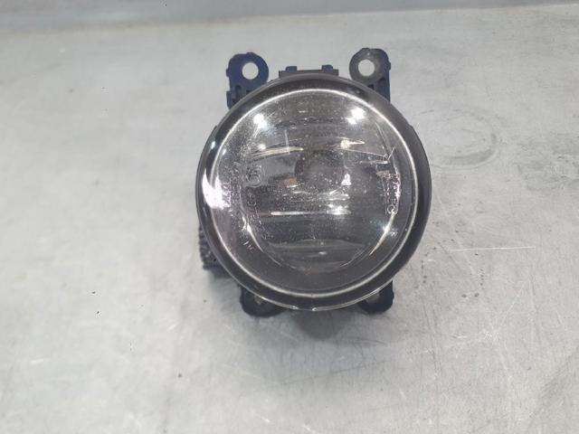 Lampa przeciwmgielna lewa 261558707R RENAULT