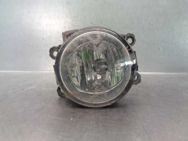 Lampa przeciwmgielna lewa 261558707R RENAULT