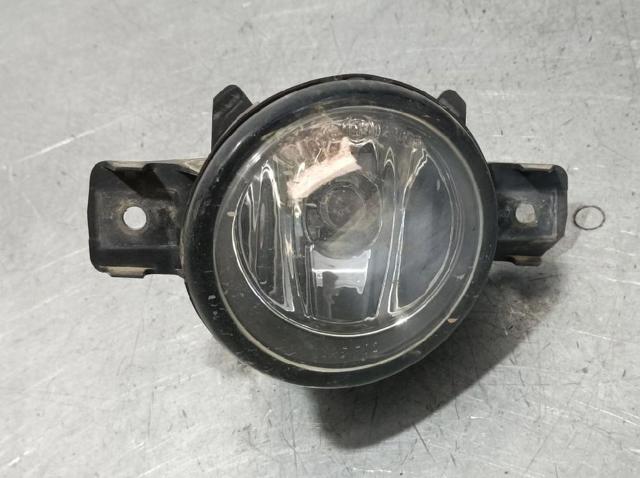 Lampa przeciwmgielna lewa 2615589905 NISSAN