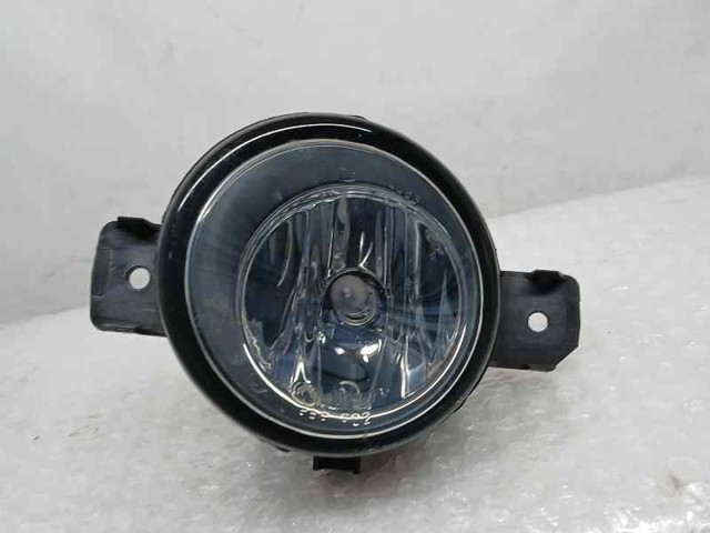 Lampa przeciwmgielna lewa 261558992A NISSAN
