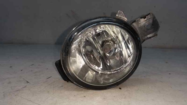 Lampa przeciwmgielna lewa 261558993A NISSAN