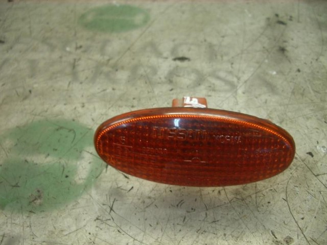 Kupić  Almera  V10