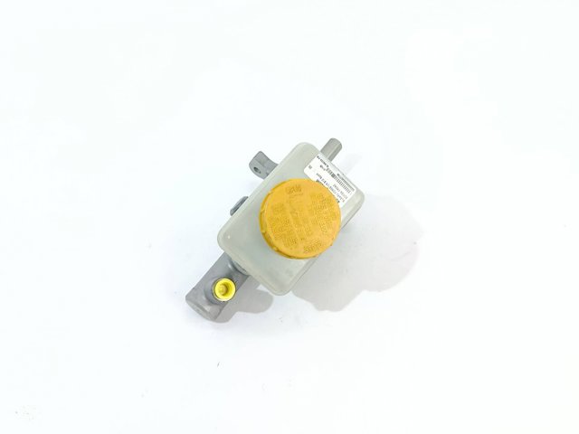 Główny cylinder hamulców 26401AG030 SUBARU