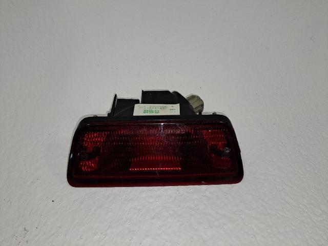 Lampka oświetlenia bagażnika 26490JD000 NISSAN