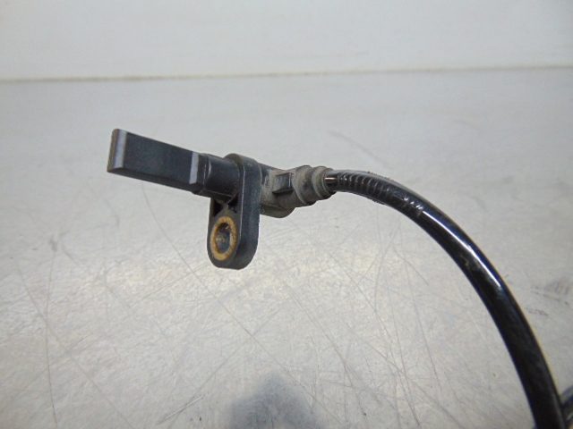 Czujnik ABS przedni 265007671 FIAT