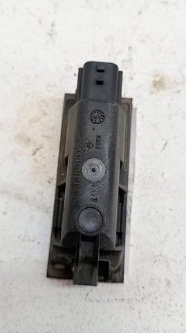 Lampa oświetlenia tylnej tablicy rejestracyjnej 265108474R RENAULT