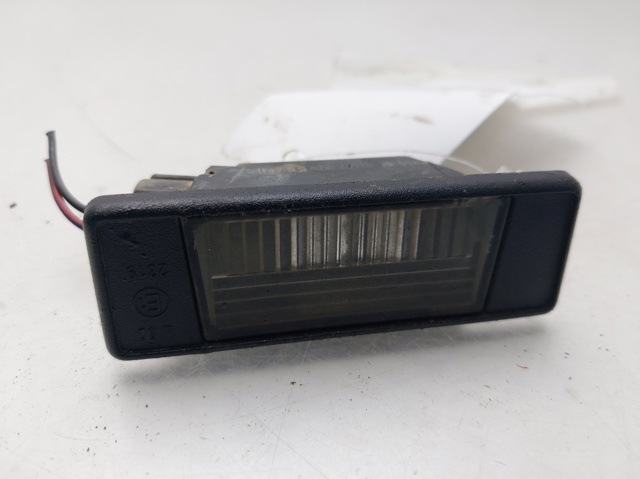 Lampa oświetlenia tylnej tablicy rejestracyjnej 26510JD00A NISSAN
