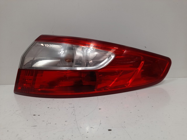 Lampa zespolona tylna prawa zewnętrzna 265500016R RENAULT