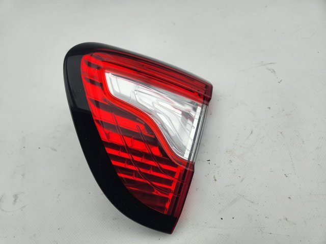 Lampa zespolona tylna prawa wewnętrzna 265500812R RENAULT