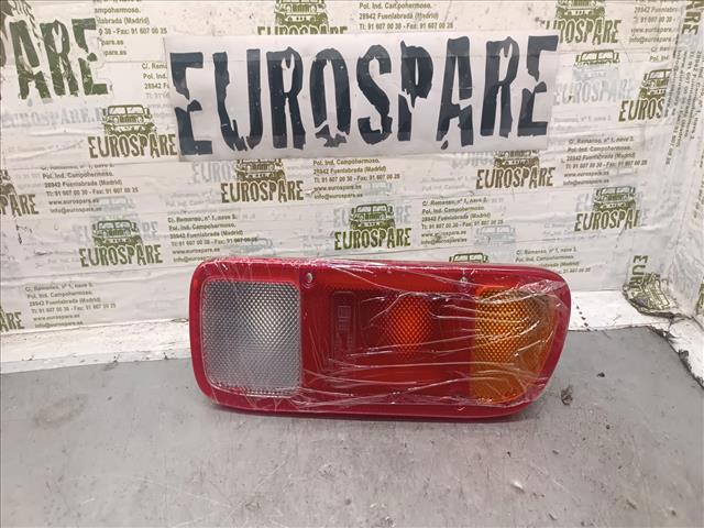 Lampa zespolona zderzaka tylnego prawa 265500F000 NISSAN
