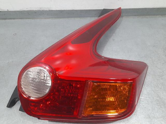 Lampa zespolona tylna prawa 265501KA0B NISSAN