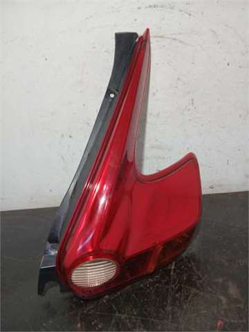 Lampa zespolona tylna prawa 265501KA0B NISSAN