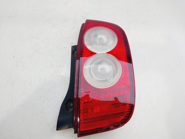 Lampa zespolona tylna prawa 26550AX720 NISSAN