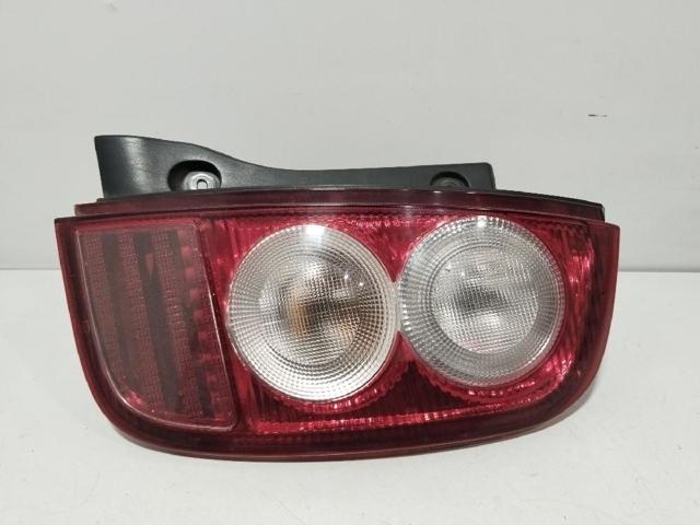 Lampa zespolona tylna prawa 26550AX720 NISSAN