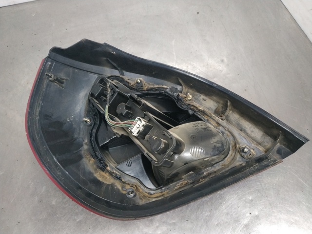  do Nissan Almera II (N16)
